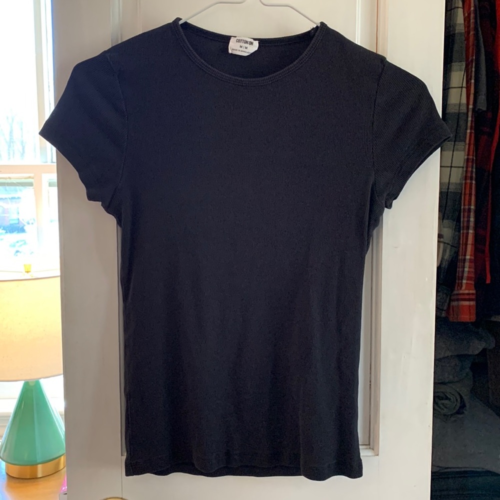 Ribbed Black Baby Tee - M